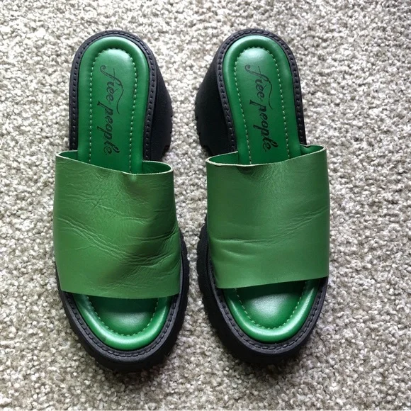 Free People Size EU 38 Winona Kelly Green Leather Slip On Wedge Sandals - Picture 1 of 8